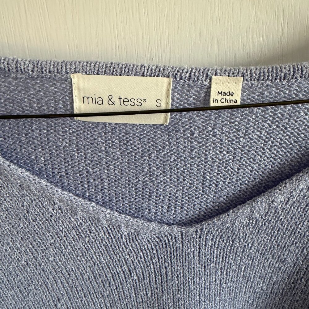 Lavender Lightweight Knit Sweater Small Mia & Tess - Picture 2 of 4